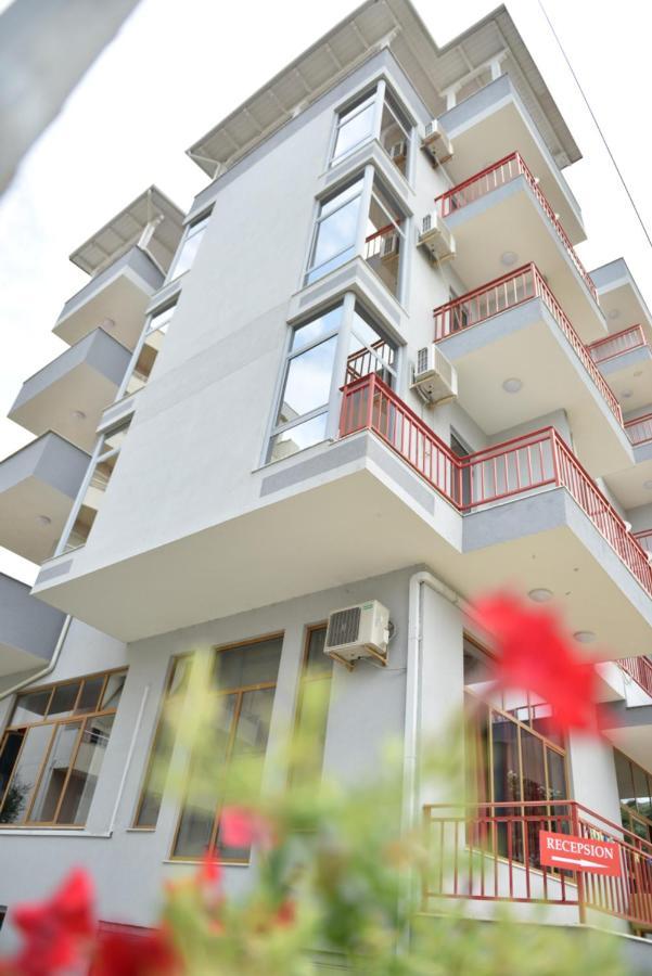 Hotel Vila Namiku Durrës Exterior foto